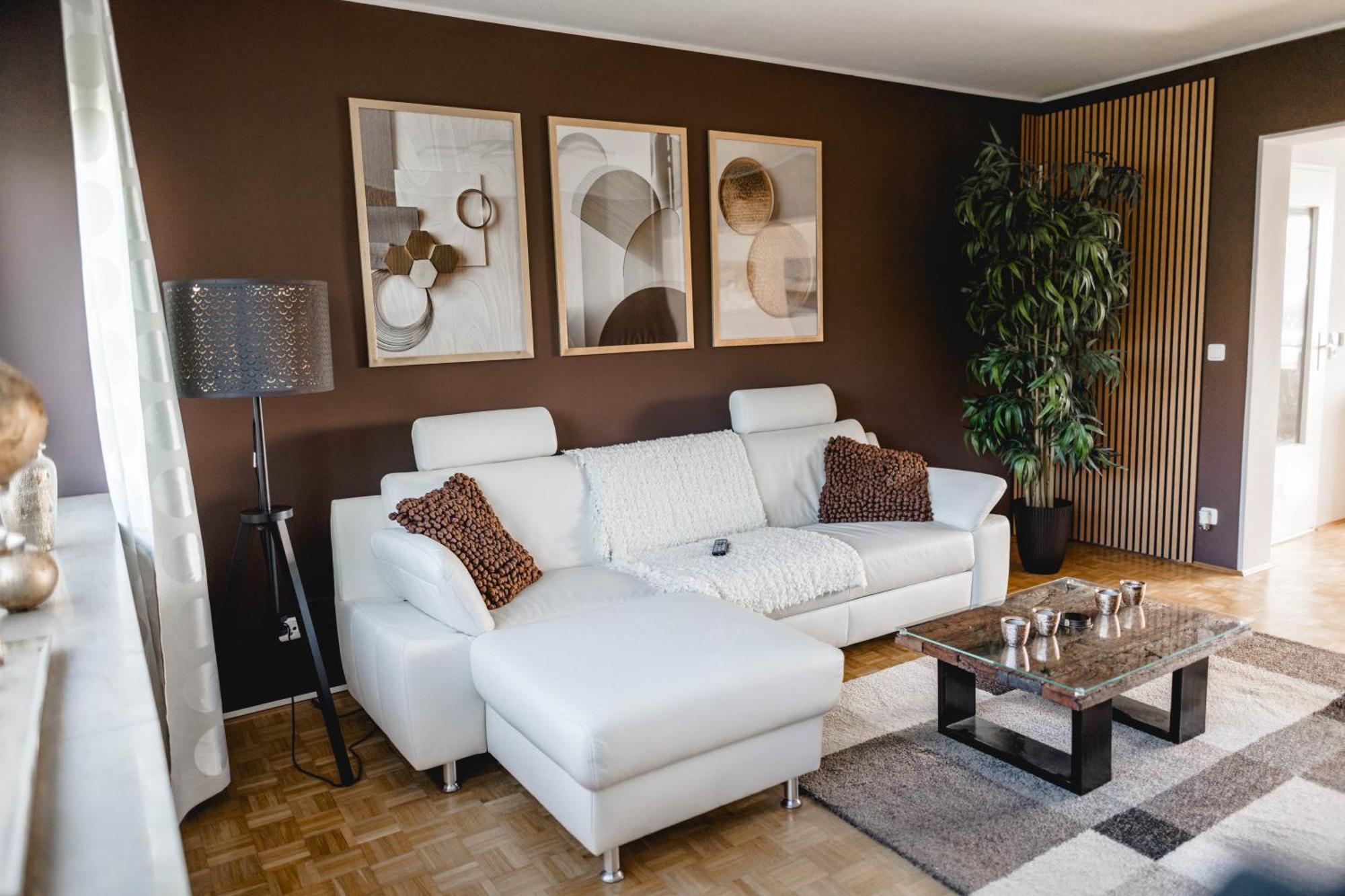 Me Homes - Grosse Moderne Designer-Wohnung Fuer Urlaub Und Business - Mit Kueche, Buero, Balkon Und 2 Parkplaetzen Bayreuth Exterior photo